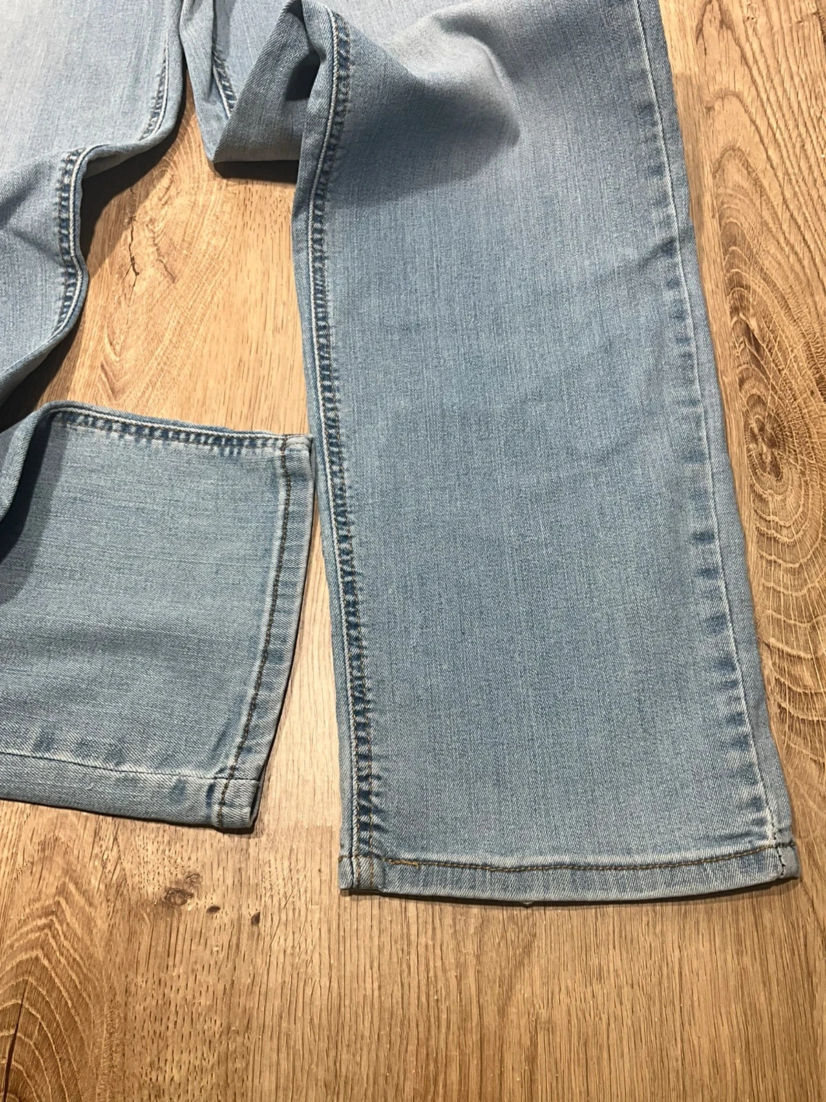 Jean Levi's 541 W36 L32 Athletic Taper Délavé Clair  Lvh 182 – photo 3
